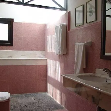 Villa La Crucita - Tabayesco *