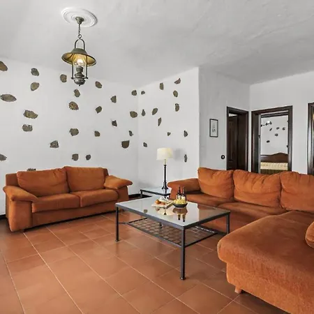 Villa La Crucita - Tabayesco Haria